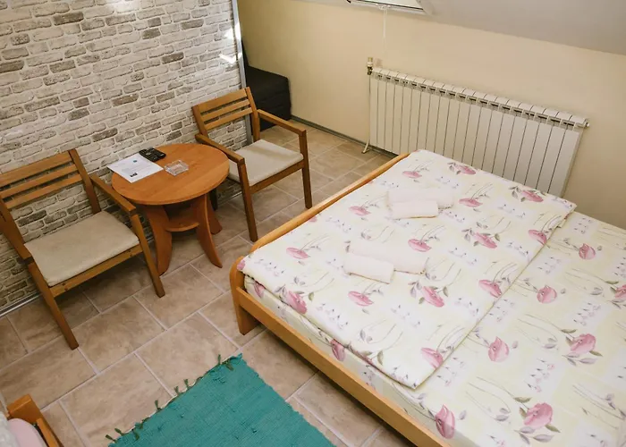 Sobe Tatjana منزل للإقامة *